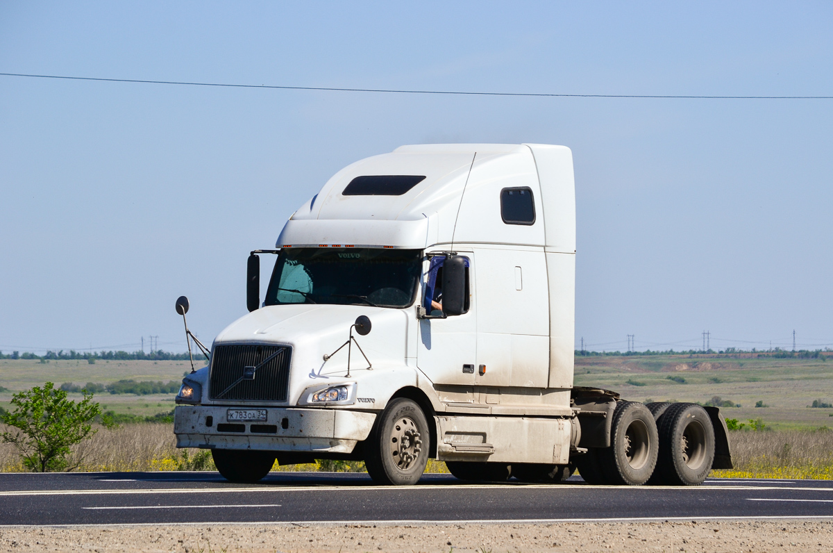 Волгоградская область, № К 783 ОА 34 — Volvo VNL660