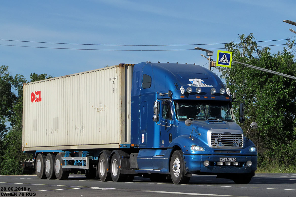 Тверская область, № К 521 КС 69 — Freightliner Columbia