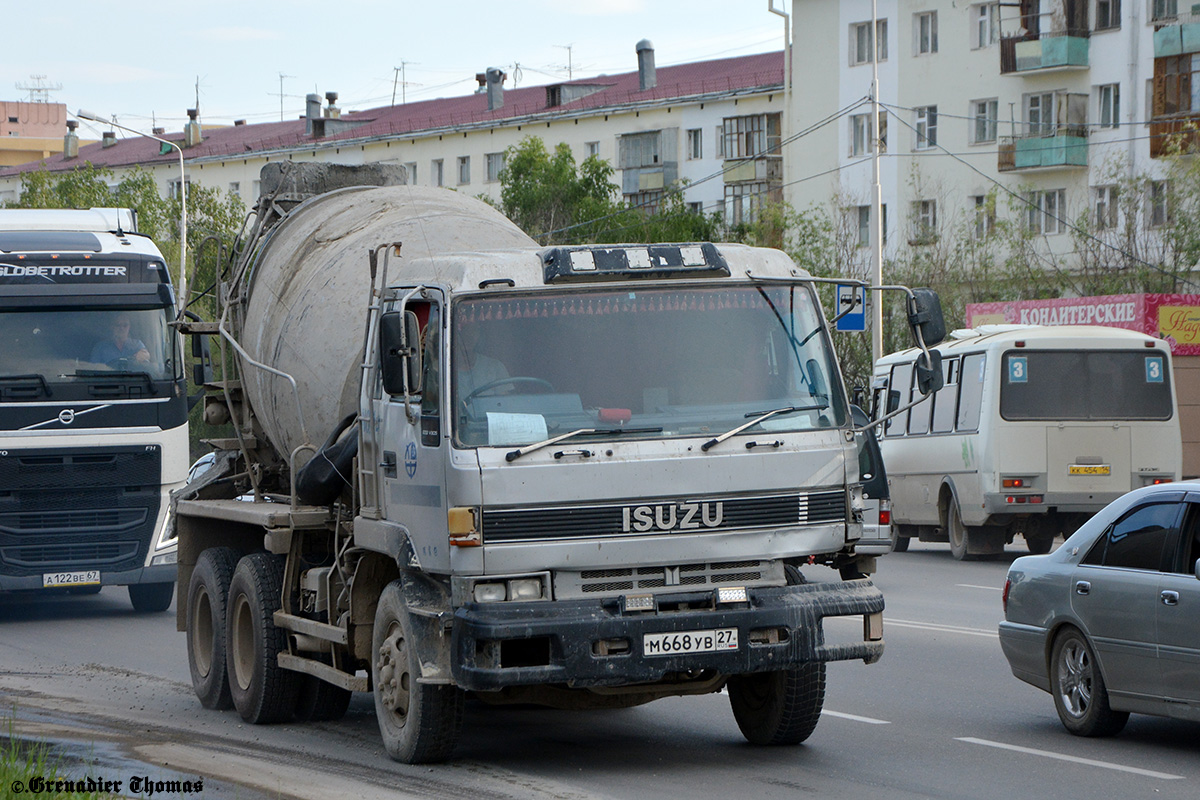 Саха (Якутия), № М 668 УВ 27 — Isuzu (общая модель)