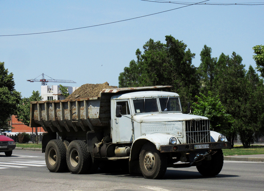 Харьковская область, № АХ 1565 АН — КрАЗ-256Б1