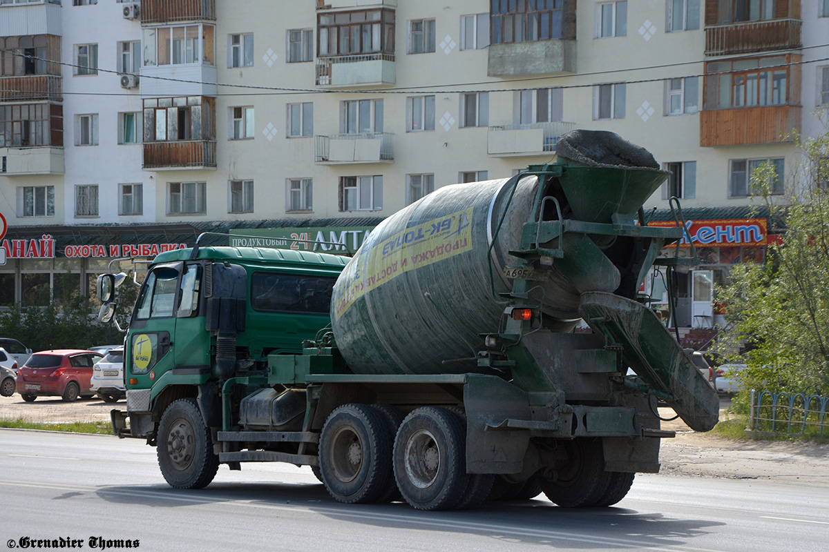 Саха (Якутия), № А 695 КВ 14 — Nissan Diesel (общая модель)