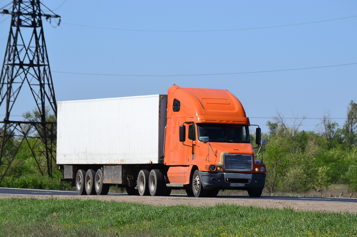 Кабардино-Балкария, № А 448 ЕС 07 — Freightliner Century Class