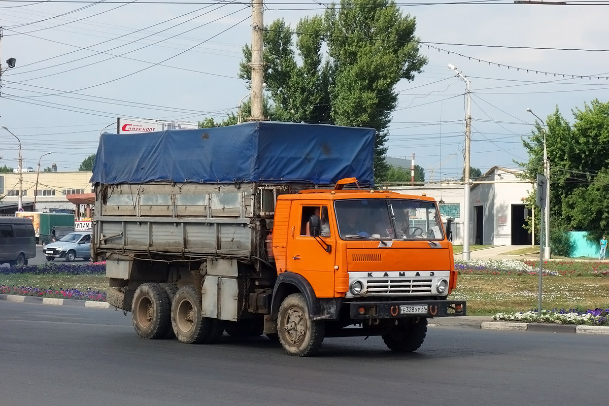 Саратовская область, № Е 328 ХР 64 — КамАЗ-5320