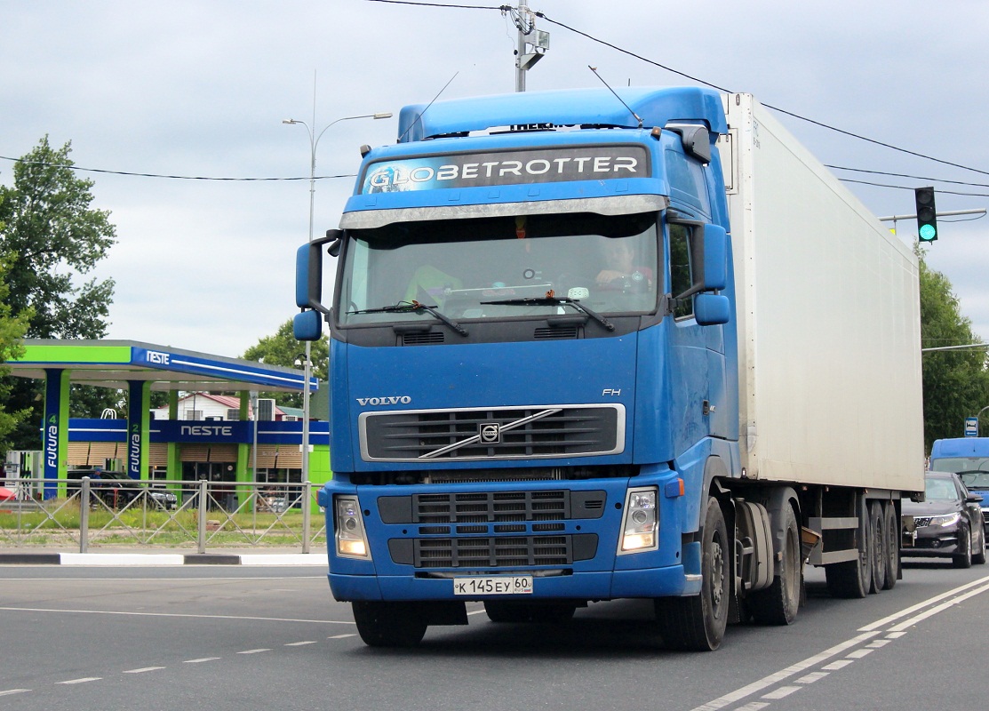 Псковская область, № К 145 ЕУ 60 — Volvo ('2002) FH12.440