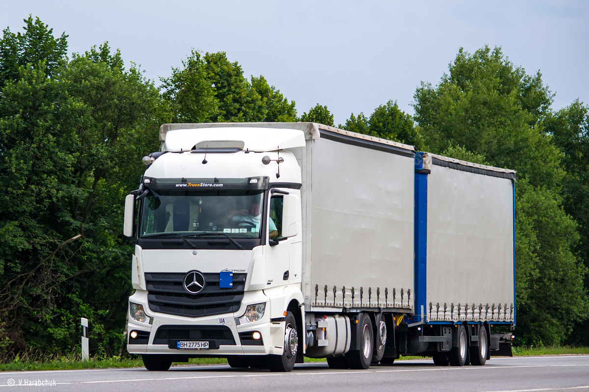 Одесская область, № ВН 2775 НР — Mercedes-Benz Actros ('2011)