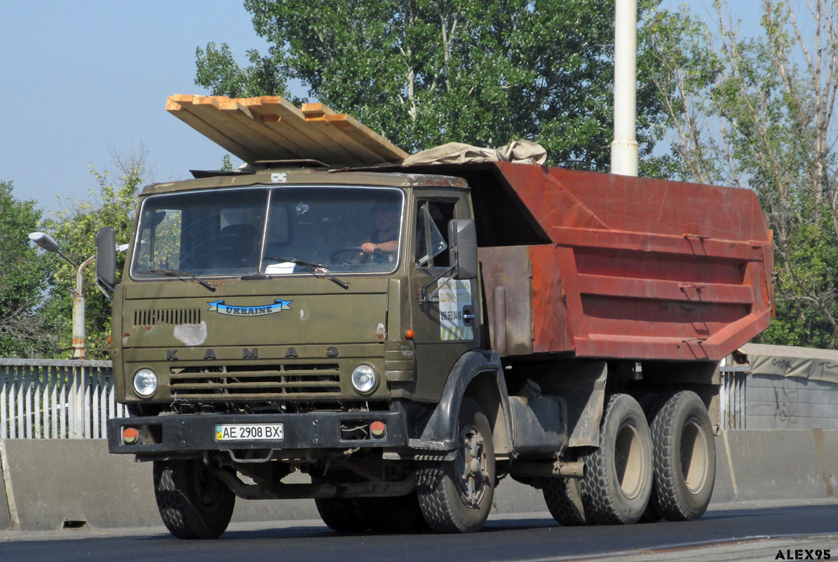 Днепропетровская область, № АЕ 2908 ВХ — КамАЗ-5511