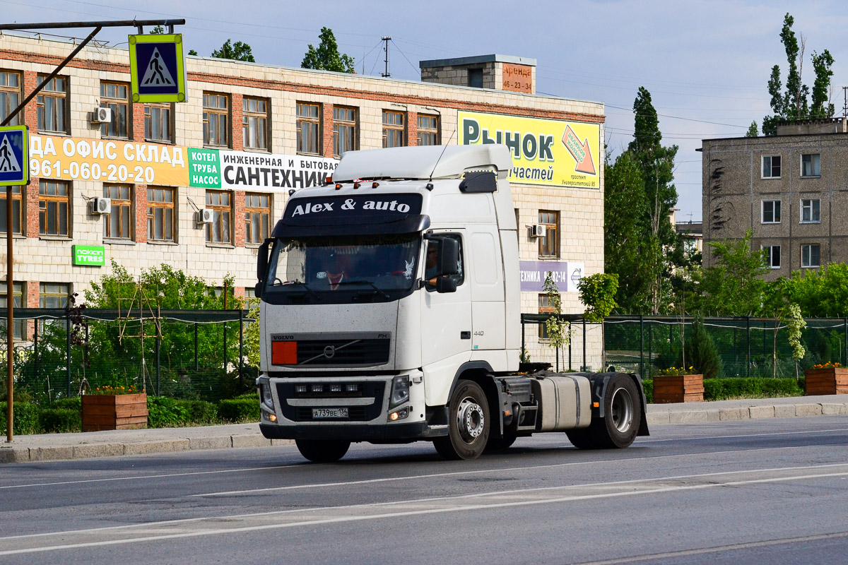 Волгоградская область, № А 739 ВЕ 134 — Volvo ('2008) FH.440 [X9P]