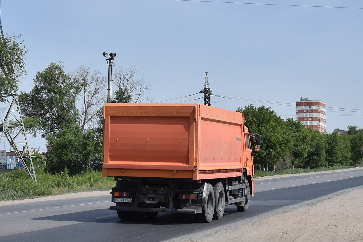 Волгоградская область, № В 964 ЕТ 134 — КамАЗ-65115 (общая модель)