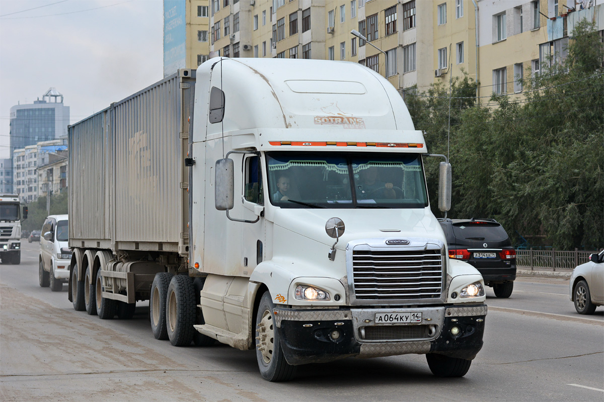 Саха (Якутия), № А 064 КУ 14 — Freightliner Century Class