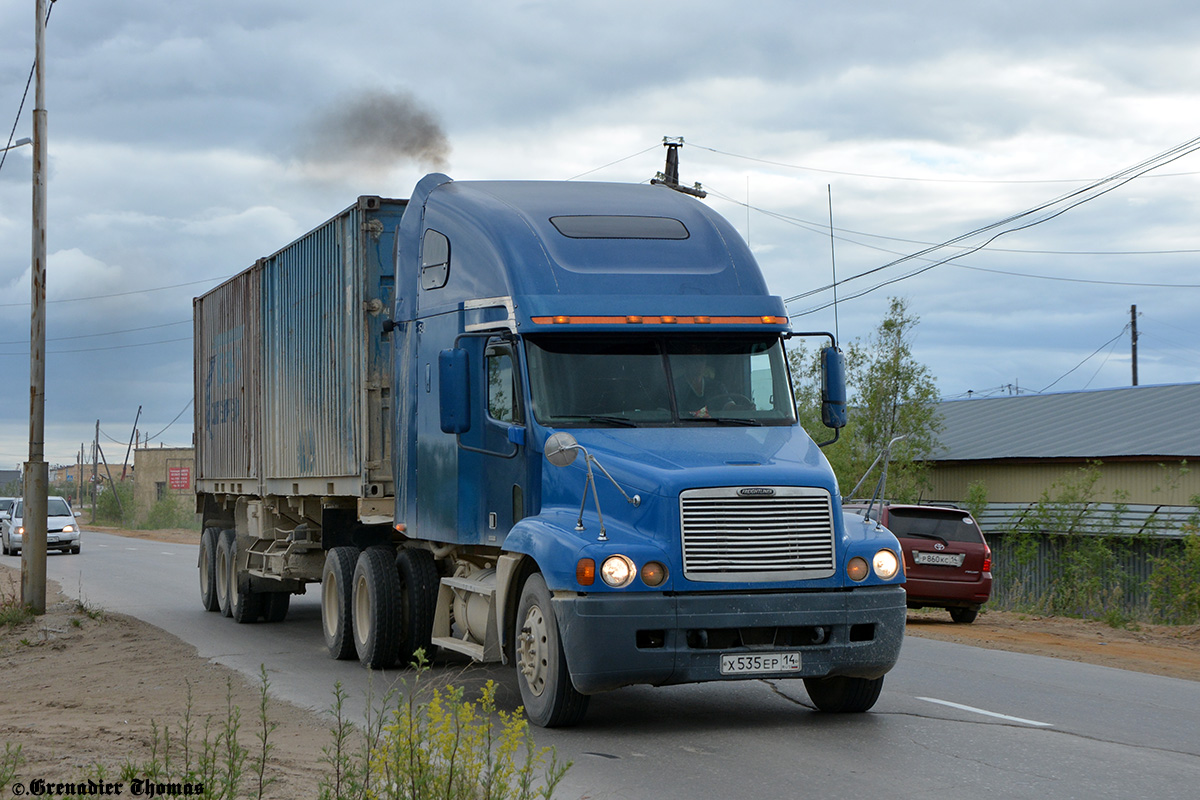 Саха (Якутия), № Х 535 ЕР 14 — Freightliner Century Class