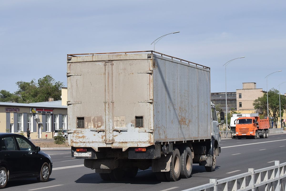 Волгоградская область, № Х 885 УО 34 — КамАЗ-53212