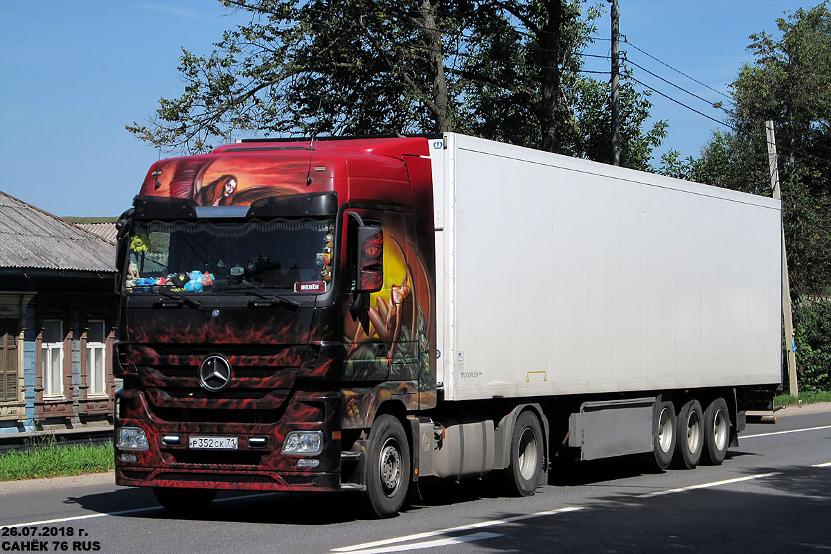 Тульская область, № Р 352 СК 71 — Mercedes-Benz Actros ('2009) 1841