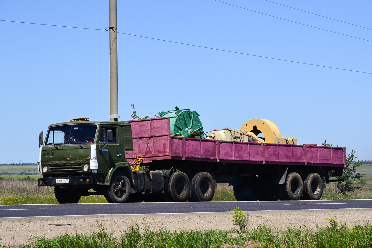 Астраханская область, № Р 046 ЕТ 30 — КамАЗ-54112