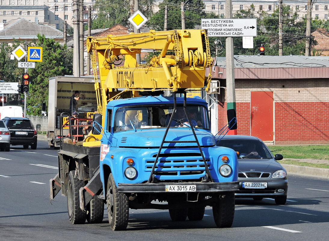 Харьковская область, № АХ 3015 АВ — ЗИЛ-431412