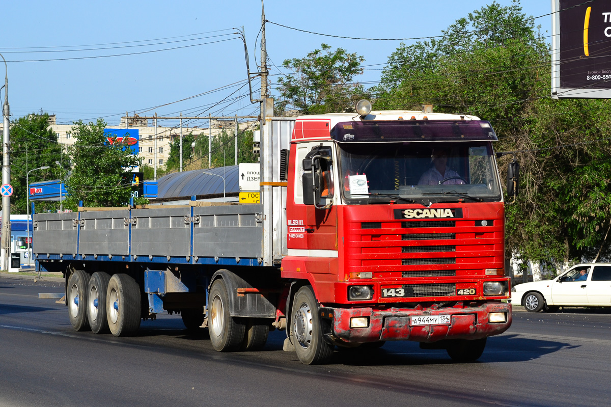 Волгоградская область, № А 944 МУ 134 — Scania (III) R143M