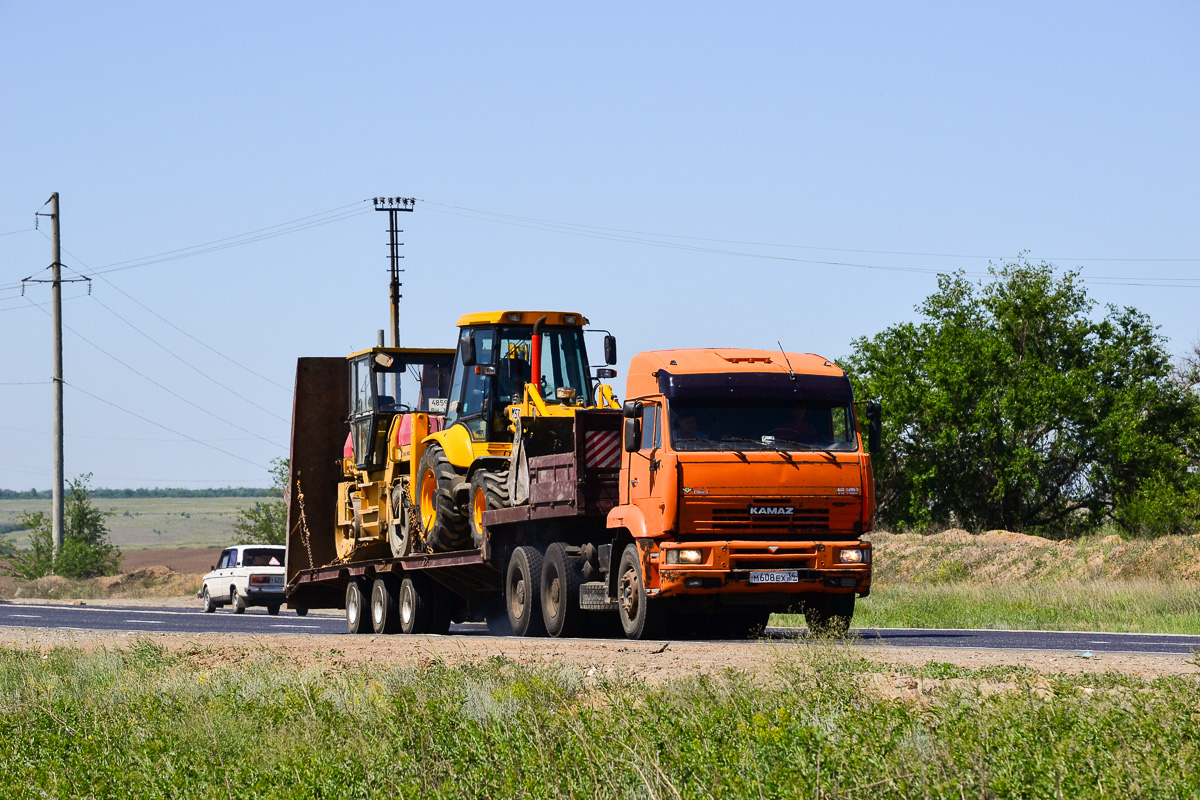 Волгоградская область, № М 608 ЕХ 34 — КамАЗ-6460-63