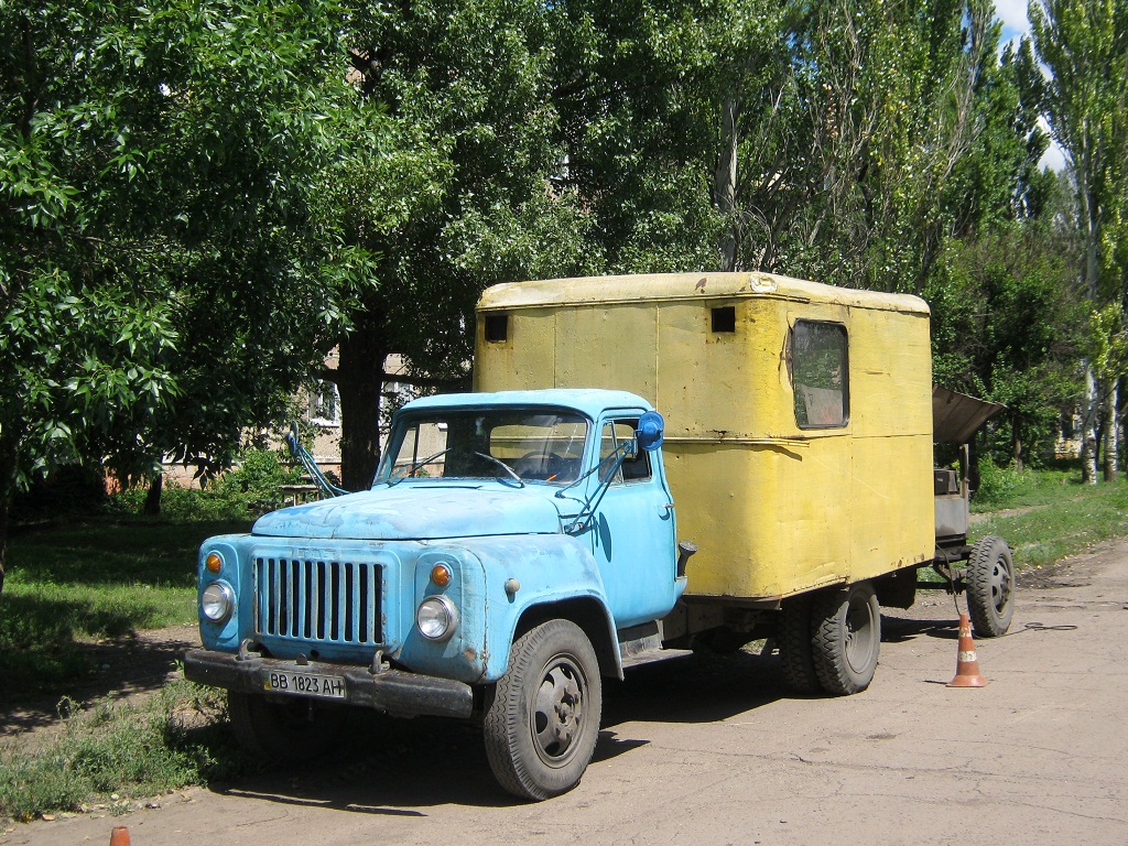 Луганская область, № ВВ 1823 АН — ГАЗ-52-01