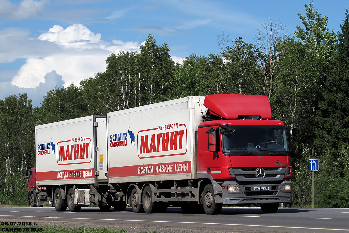 Московская область, № О 525 АК 37 — Mercedes-Benz Actros ('2009) 2536