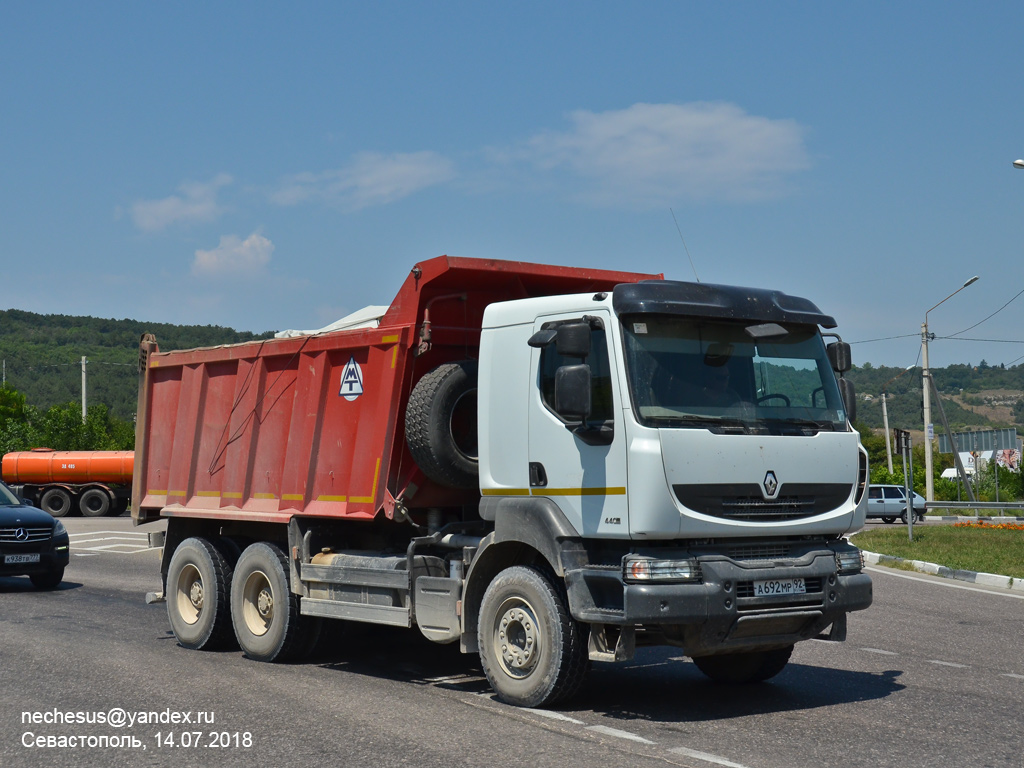 Севастополь, № А 692 МР 92 — Renault Kerax [X9P]