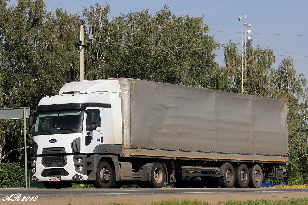 Волгоградская область, № Е 240 МЕ 134 — Ford Cargo ('2012) 1842T