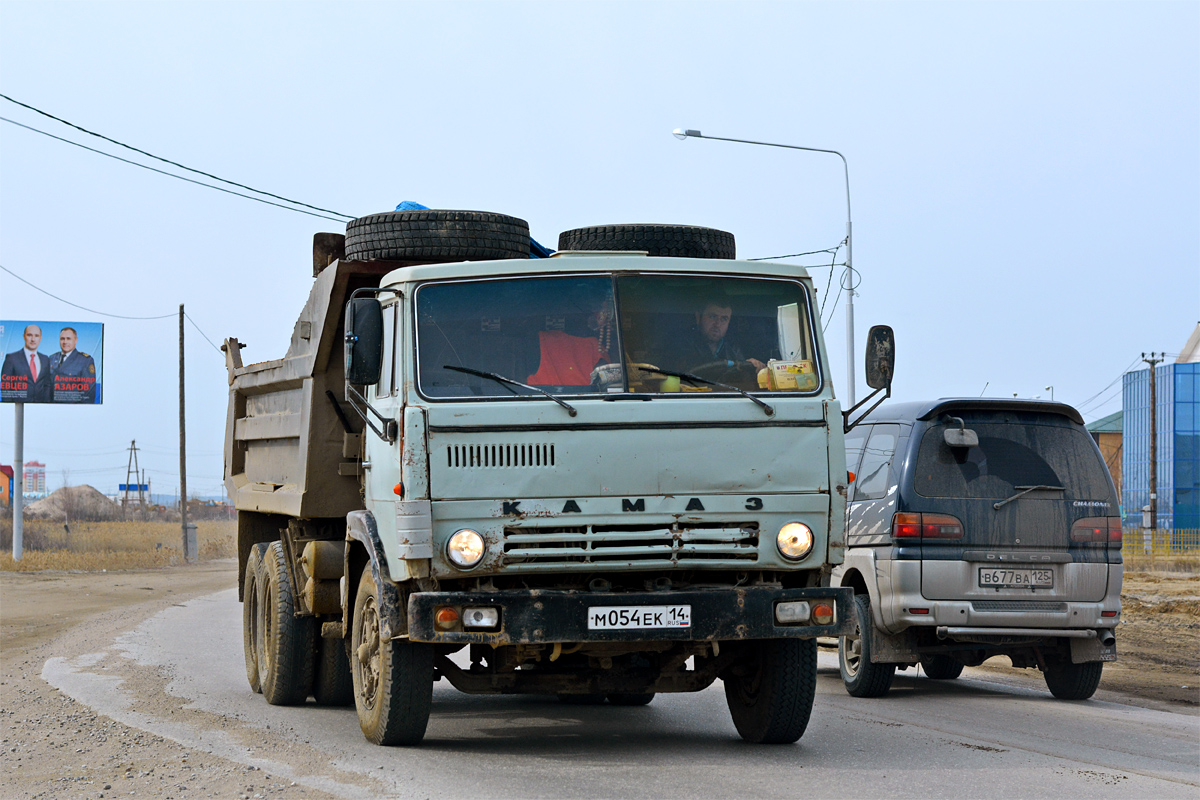 Саха (Якутия), № М 054 ЕК 14 — КамАЗ-55111 [551110]