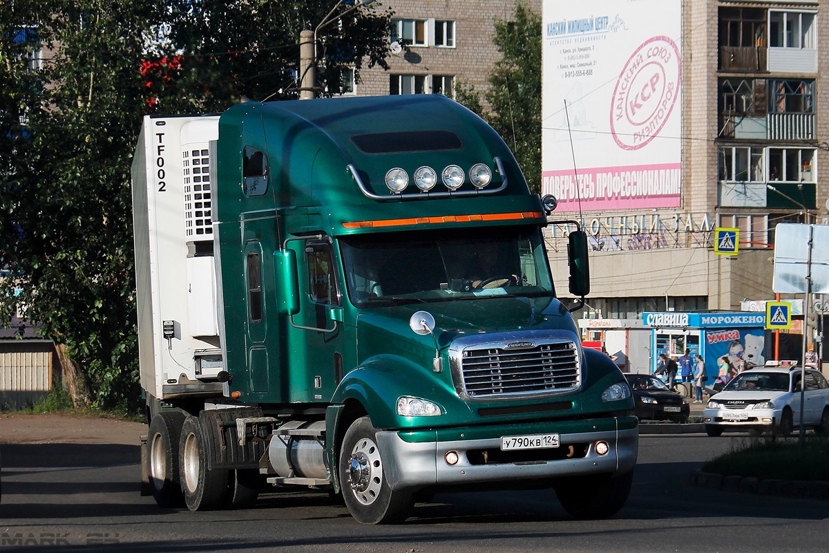 Красноярский край, № У 790 КВ 124 — Freightliner Columbia