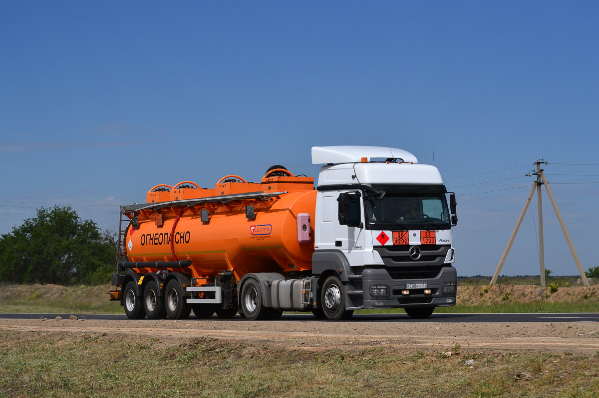 Волгоградская область, № В 308 КМ 134 — Mercedes-Benz Axor 1840 [Z9M]