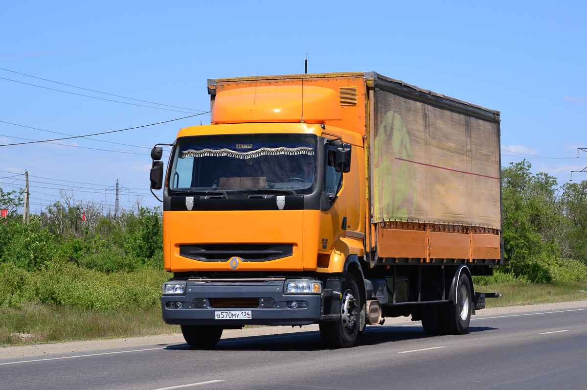 Волгоградская область, № В 570 МУ 134 — Renault Premium ('1996)