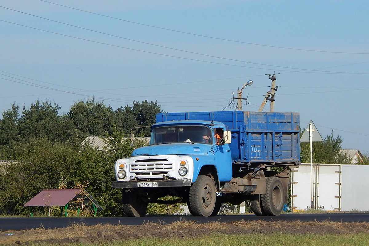 Белгородская область, № Е 295 ЕТ 31 — ЗИЛ-495710