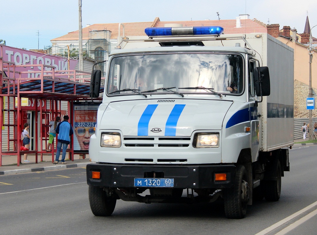 Псковская область, № М 1320 60 — ЗИЛ-5301B2 "Бычок"