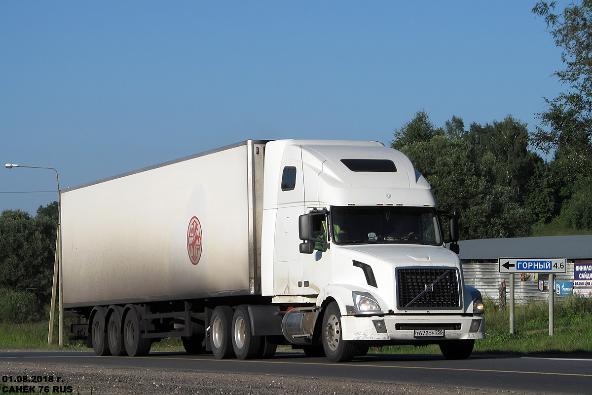 Московская область, № Т 672 ОУ 750 — Volvo VNL670