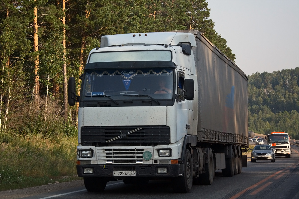 Алтайский край, № Т 222 КС 22 — Volvo ('1993) FH12.380