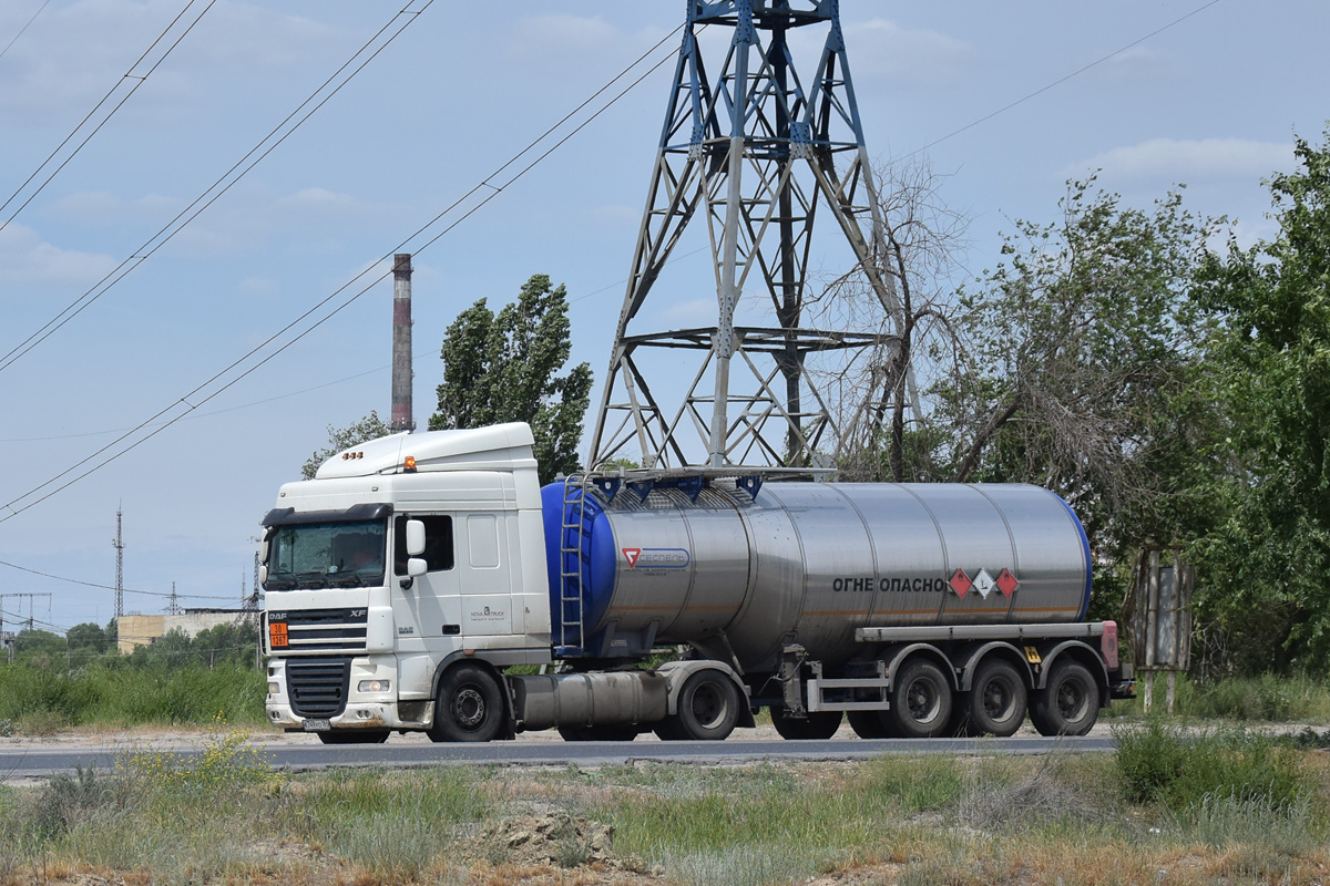 Саратовская область, № А 749 УО 64 — DAF XF105 FT