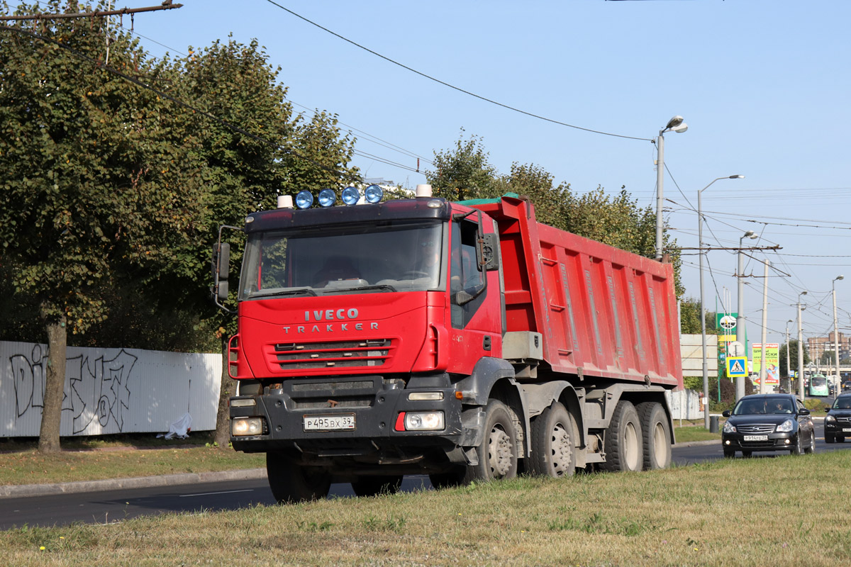 Калининградская область, № Р 495 ВХ 39 — IVECO Trakker ('2004)