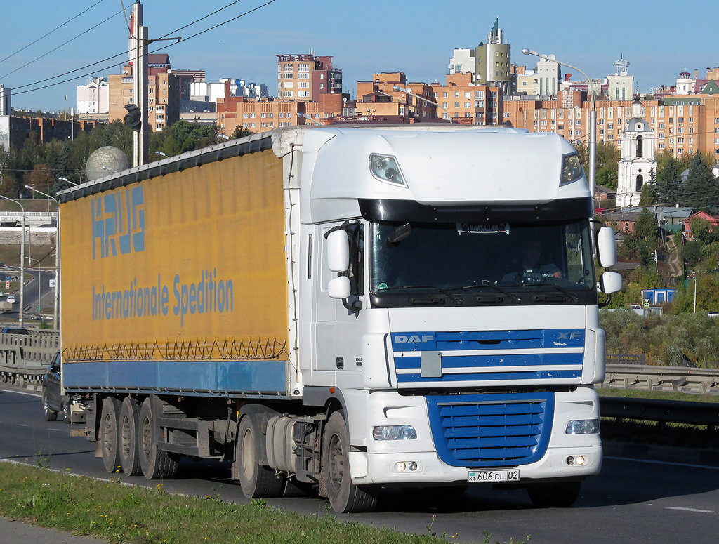 Алматы, № 606 DL 02 — DAF XF105 FT