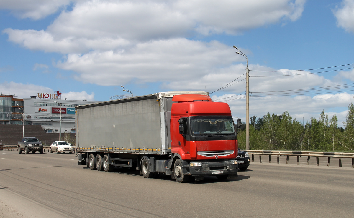 Новосибирская область, № В 073 КУ 154 — Renault Premium ('1996)