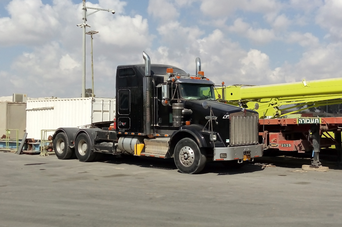 Израиль, № 31-842-68 — Kenworth T800