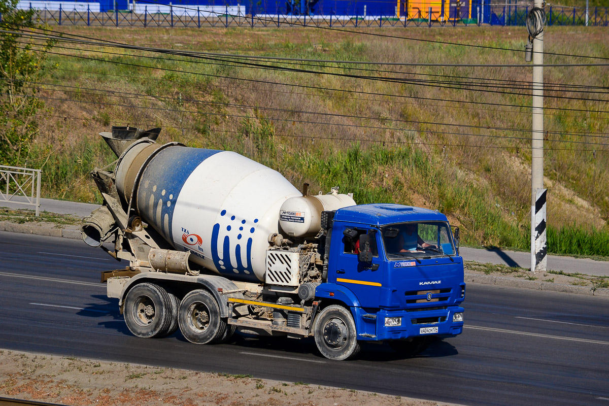 Волгоградская область, № А 404 СМ 134 — КамАЗ-65115-A4