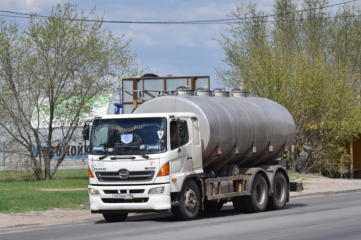 Татарстан, № Х 576 АК 116 — Hino 500