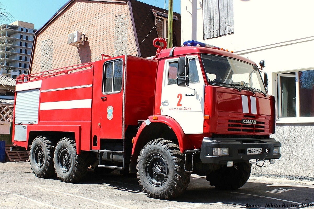 Ростовская область, № М 674 УА 61 — КамАЗ-43114-15 [43114R]