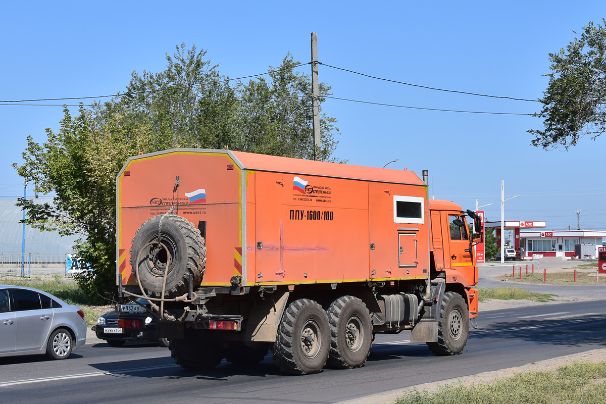 Волгоградская область, № Р 932 АВ 11 — КамАЗ-43118-46