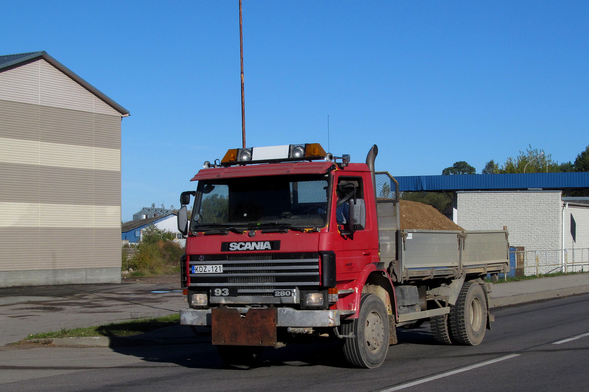 Литва, № KDZ 121 — Scania (II) P93H