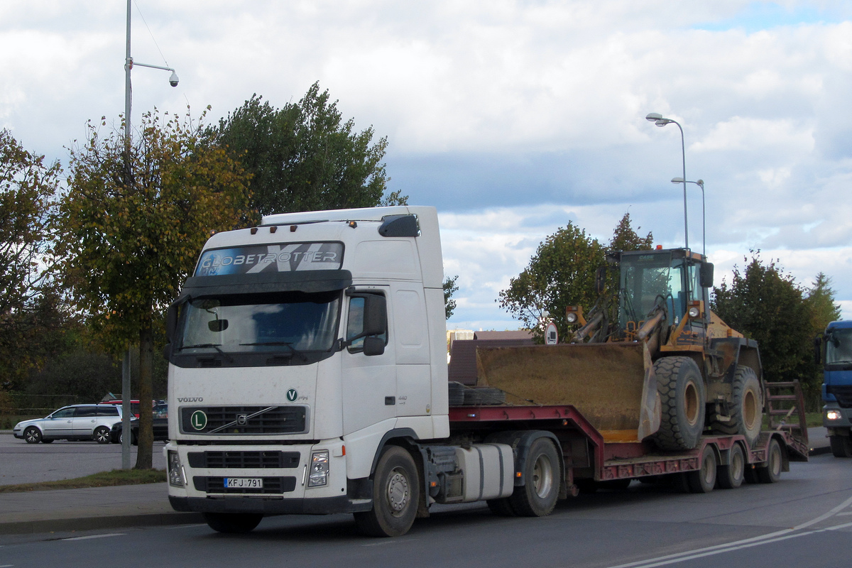 Литва, № KFJ 791 — Volvo ('2002) FH12.440