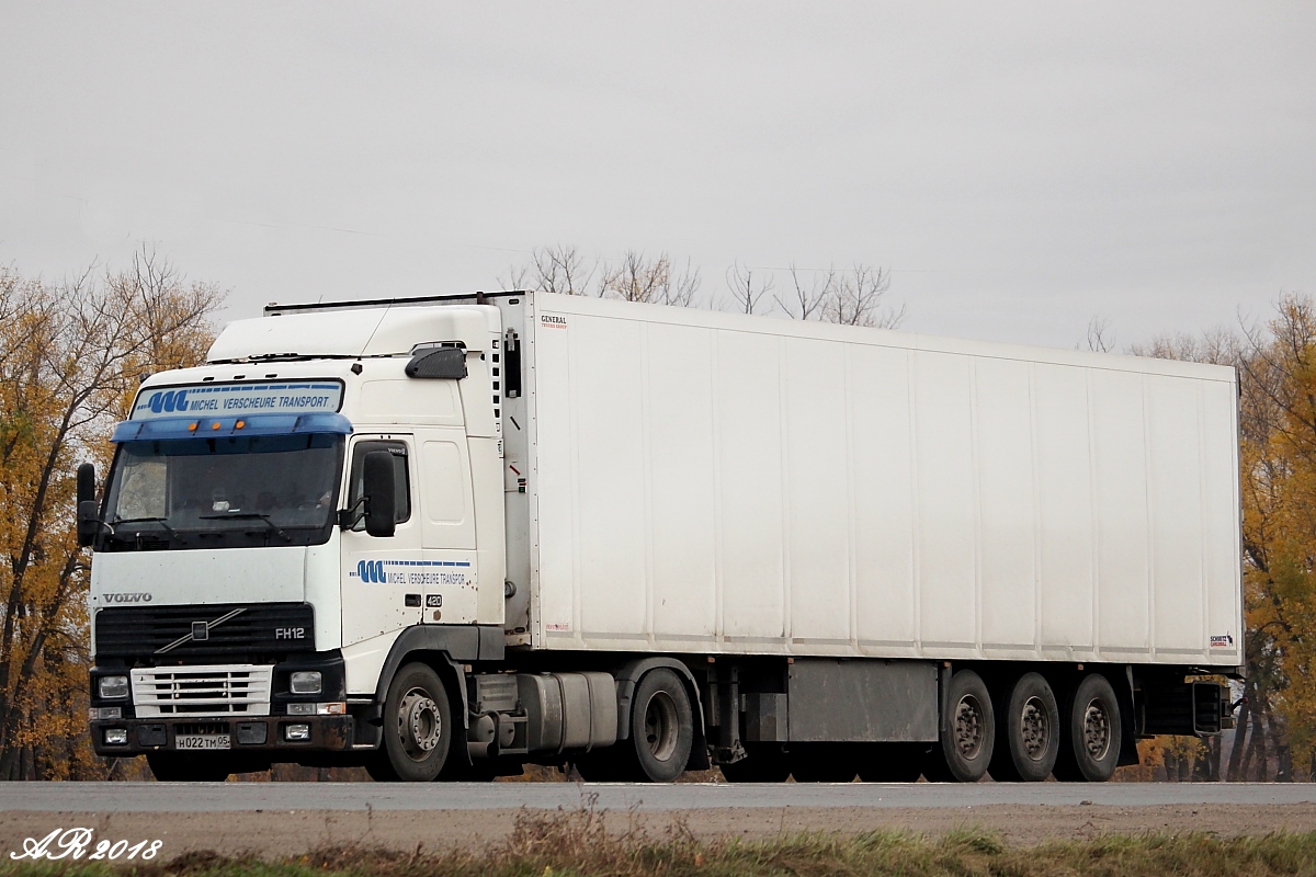 Дагестан, № Н 022 ТМ 05 — Volvo ('1993) FH12.420