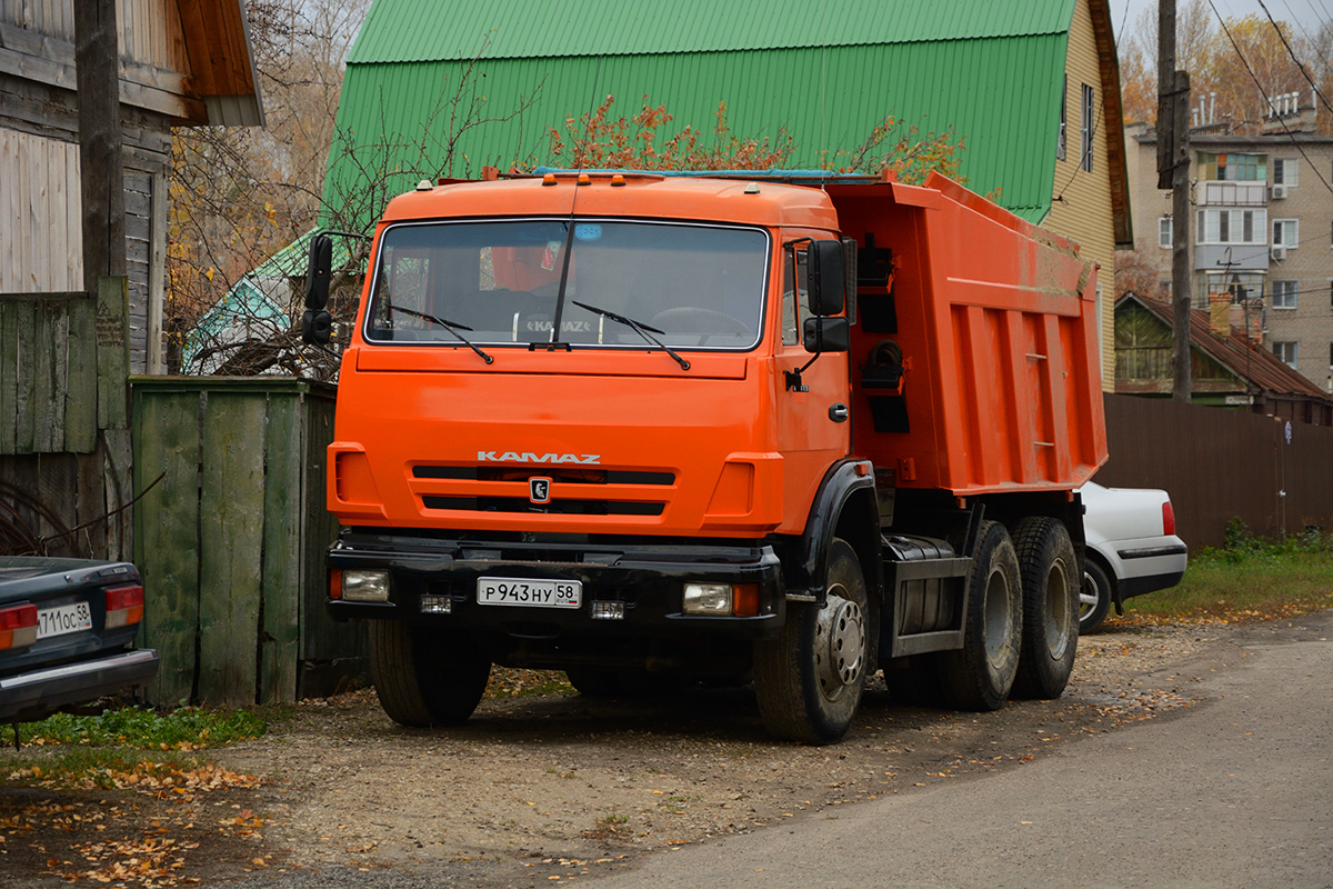 Пензенская область, № Р 943 НУ 58 — КамАЗ-65115 (общая модель)