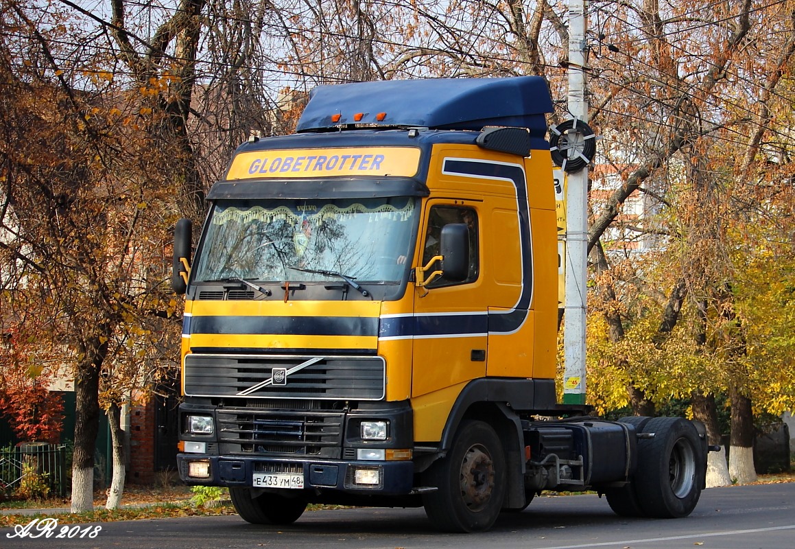 Липецкая область, № Е 433 УМ 48 — Volvo ('1993) FH12.340