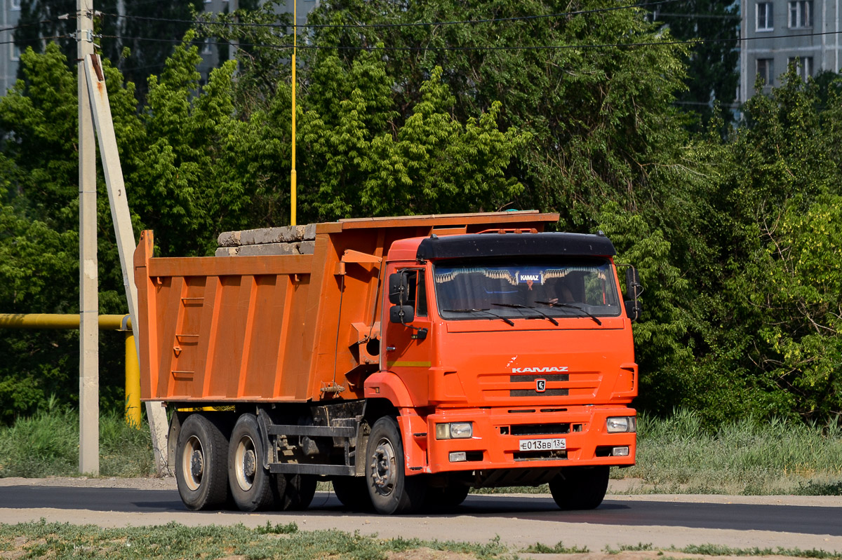 Волгоградская область, № Е 013 ВВ 134 — КамАЗ-6520-63