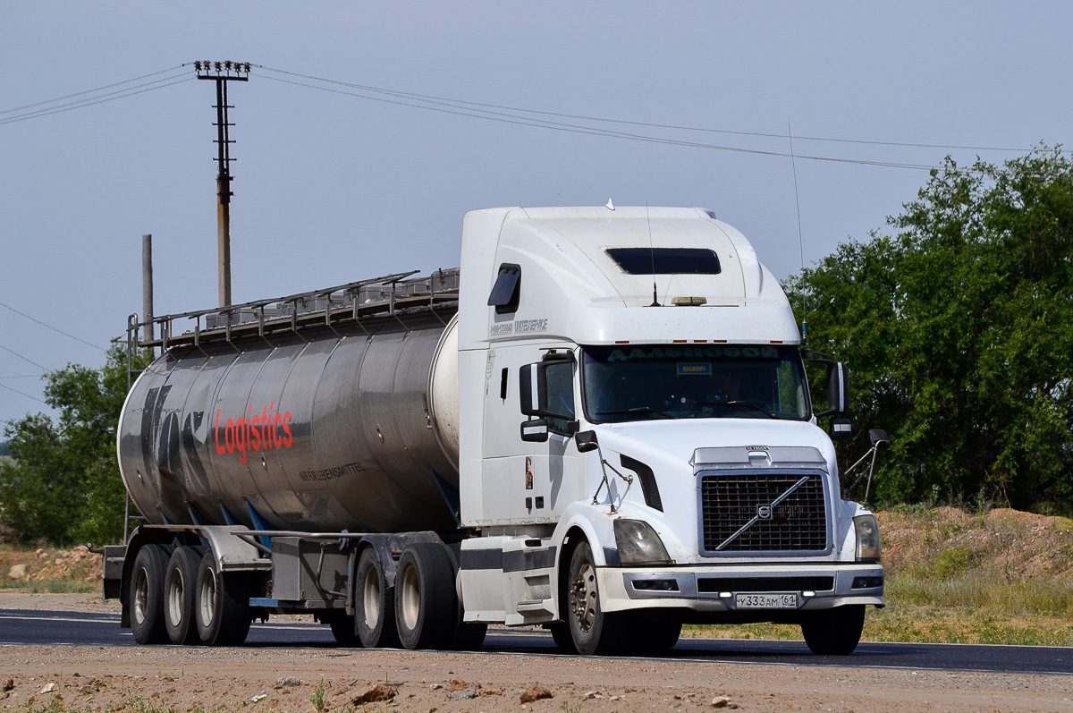 Ростовская область, № У 333 АМ 161 — Volvo VNL670