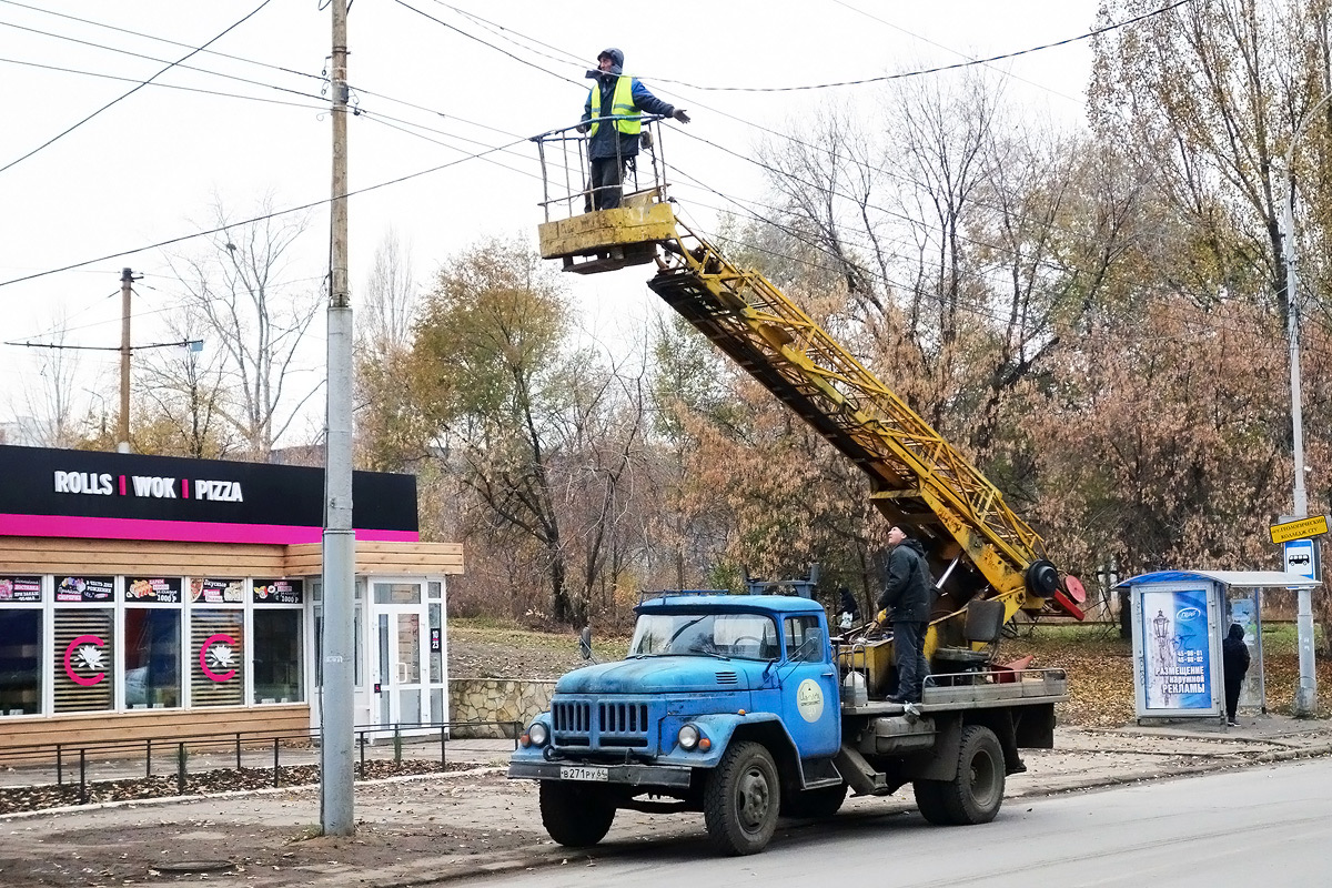 Саратовская область, № В 271 РУ 64 — ЗИЛ-431410