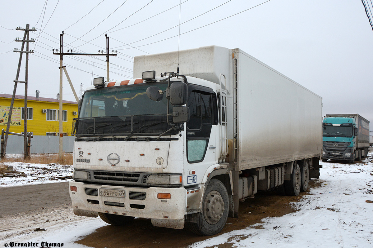 Хабаровский край, № Н 937 РО 27 — Hino Profia